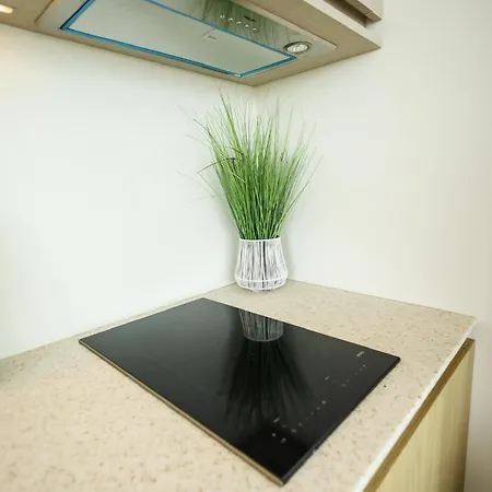 Revolution House Boat Дом отдыха *